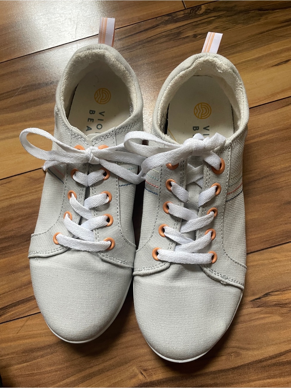 Vionic Beach Canvas Sneakers in Cream with Peach Eyelets women’s size 7.5 - Picture 7 of 9